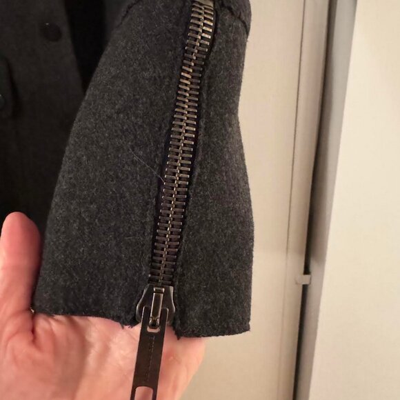 Burberry dark grey military jacket with zip sleeves this is a rare find! - Picture 8 of 15